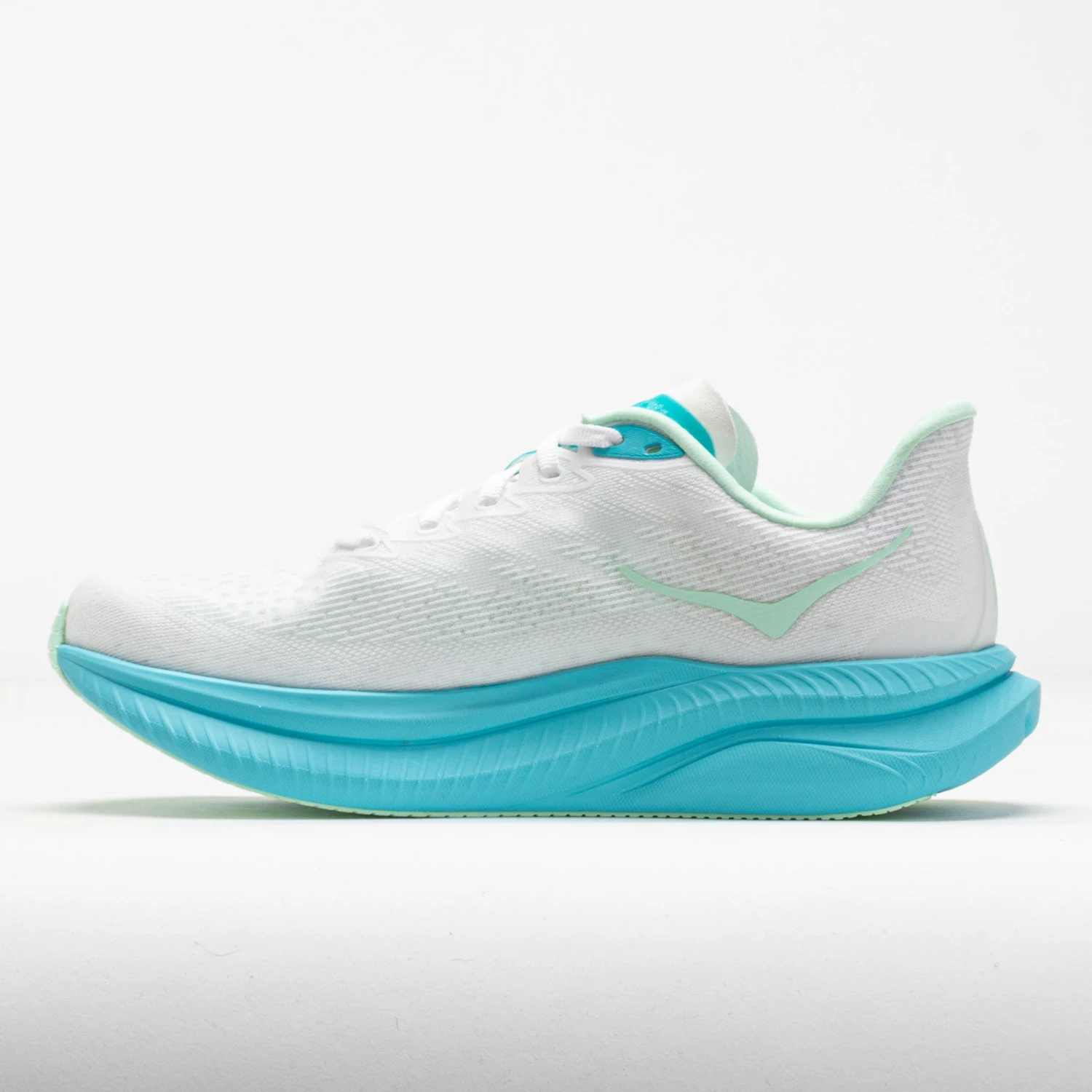 HOKA Mach 6 Women's White/Cielo Blue 2 HOKA Mach 6 Women's White/Cielo Blue - Image 2