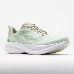 HOKA Mach 6 Women's Oyster Mushroom/Truffle Salt 10 HOKA Mach 6 Women's Oyster Mushroom/Truffle Salt -Holabird Sports 043026 5